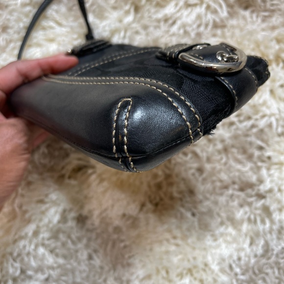 Coach Monogram Wristlet - Picture 4 of 7